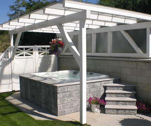 installation-sundance-spa-white-backyard-in-wichita